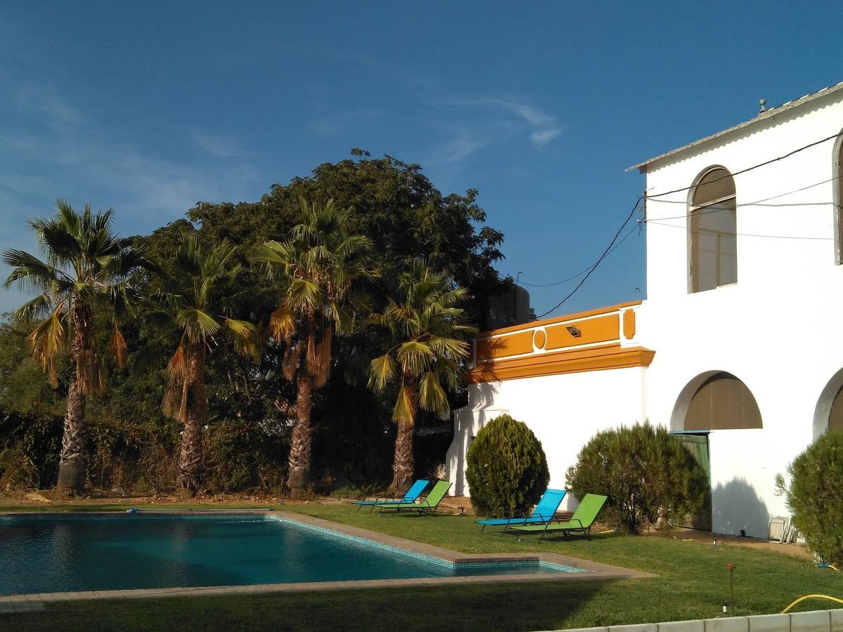 Villa Cortijo Santa Clara Carmona  Esterno foto